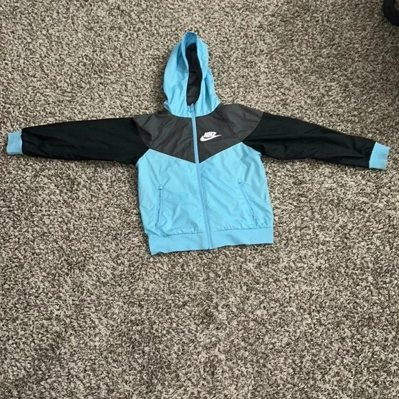 Nike Boys' Windrunner Jacket - Picture 1 of 4